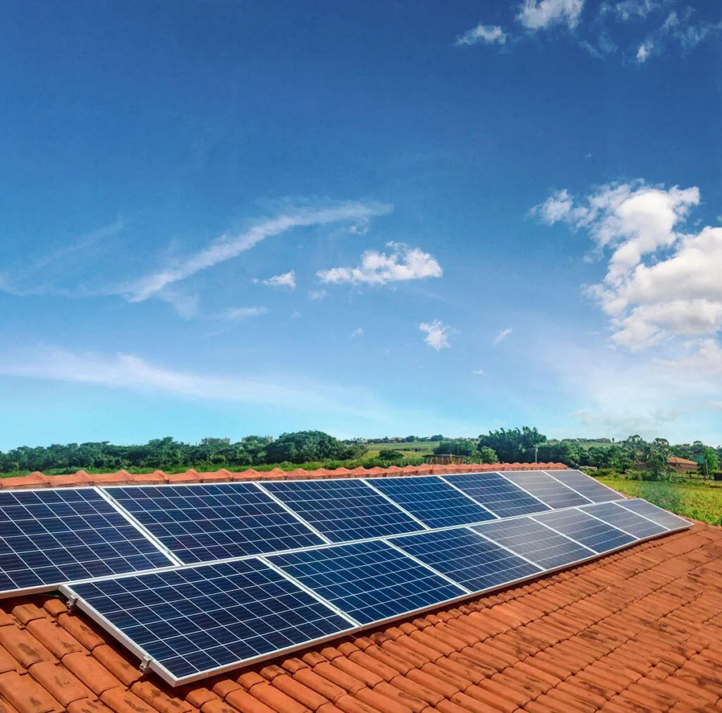 Minnesota-Power-Requests-300-MW-of-Solar-by-2027-Certrec