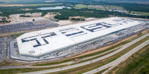 Tesla Plans 30MW Rooftop Solar System on Austin Factory