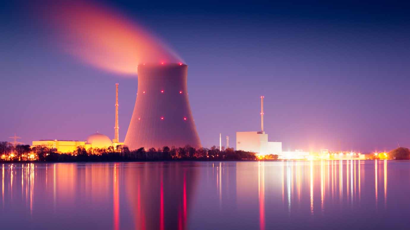 Advanced-Nuclear-Reactor-Developers-Striving-to-Expand-Nuclear-Powers-Advantages-Featured-Image-Certrec.jpg