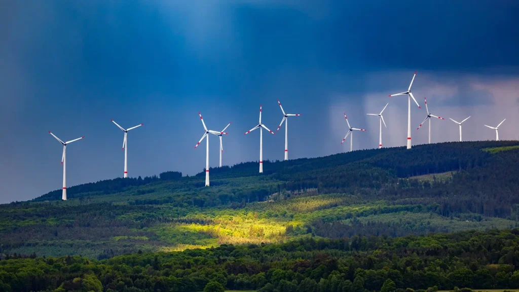 Kentuckys-Largest-Utility-Testing-Winds-Energy-Potential-with-States-First-Utility-Scale-Turbine-Certrec