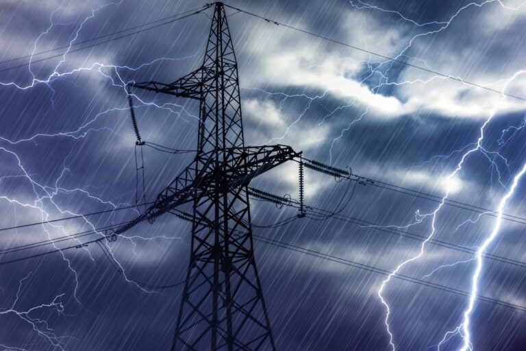 Understanding NERC’s Extreme Weather Planning Standard (TPL-008-1): Enhancing Grid Resilience