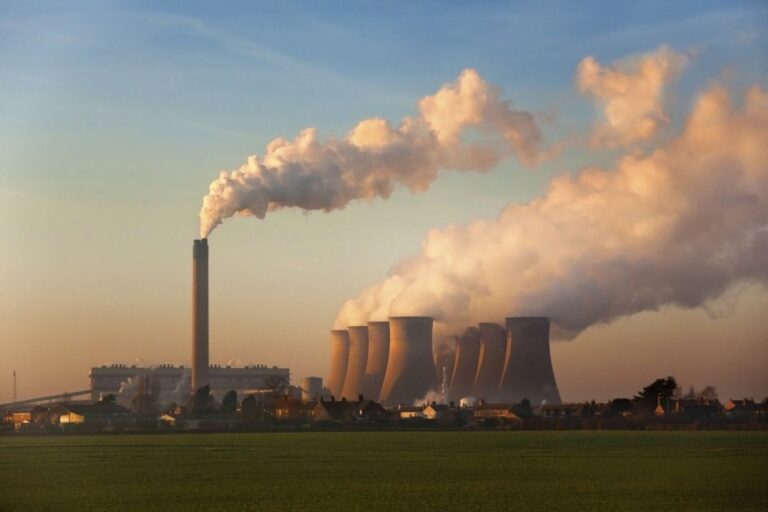 Overview of 10 Major Coal Plants in the U.S.